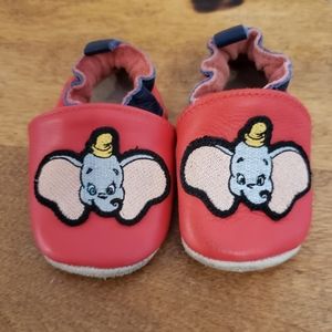 Disney store Dumbo infant leather shoes slippers